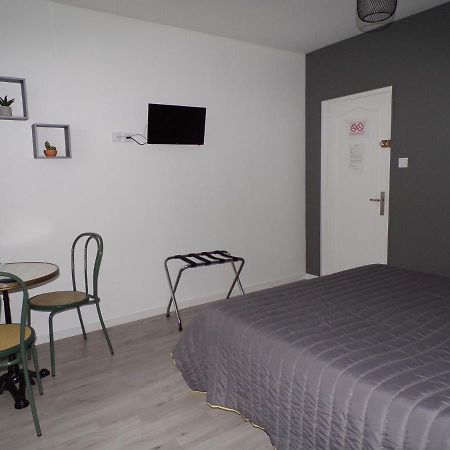 Bed and Breakfast A La Belle Etoile Méry-sur-Cher Exterior foto