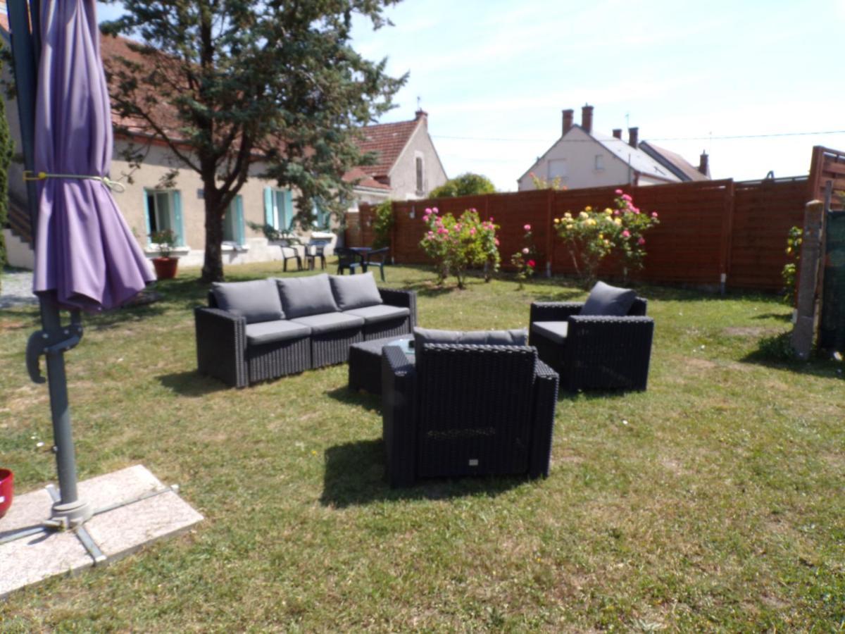 Bed and Breakfast A La Belle Etoile Méry-sur-Cher Exterior foto